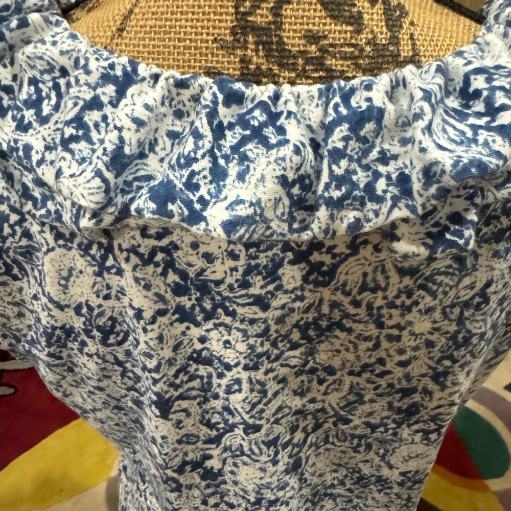 Chaps Blue And White Patterned Ruffled Sleeve Les… - image 4